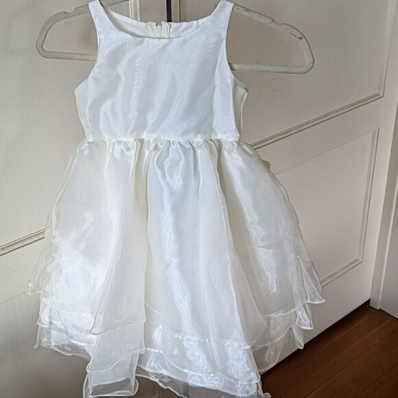 ❤️Sophia young designs limited girls dress - Picture 2 of 9